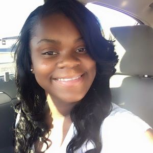 Meet your Posher, Nikita